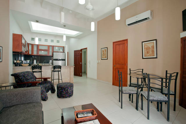 Moneda - lounge in 2 bed